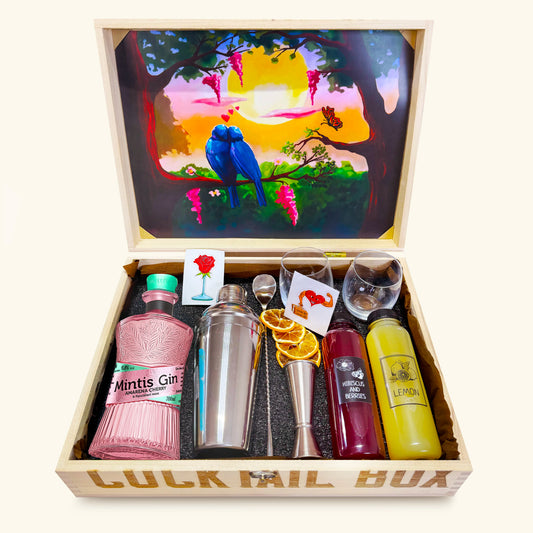 Love is in the air - Cocktail Box с джин